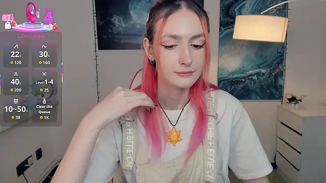 Snapshot of EasterBlink chatting on 16, 10, 2025 EasterBlink online show from 16, 10, 2025