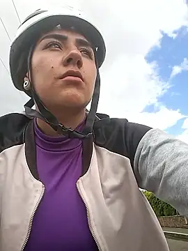 CAROLINE  07 online show from 3, 4, 2026