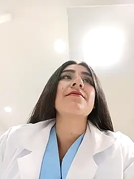 CAROLINE  07 online show from 25, 4, 2026