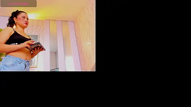 naughty milf4u  online show from 9, 3, 2026