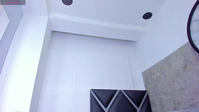  Leohot  online show from 13, 3, 2026