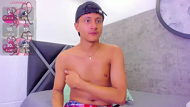  Leohot  online show from 21, 4, 2026