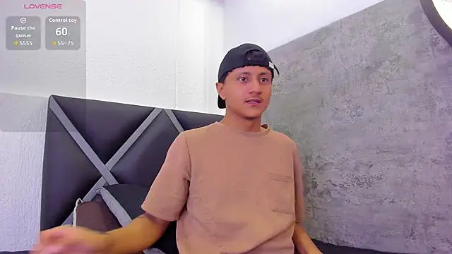  Leohot  online show from 25, 4, 2026