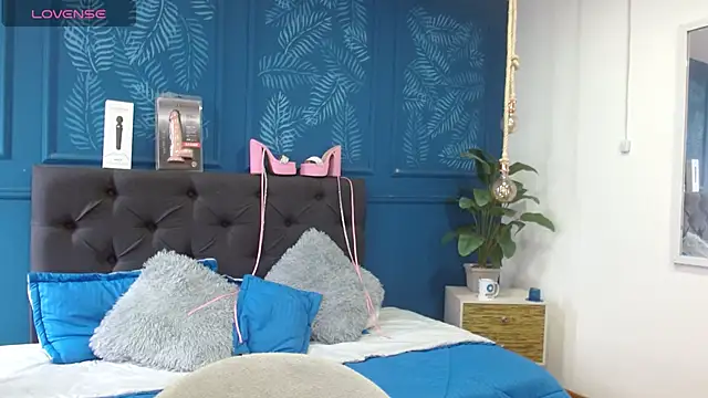 zohet kriss online show from 27, 4, 2026