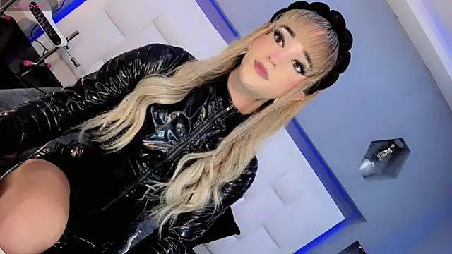 Ariia-janee online show from 16, 4, 2026