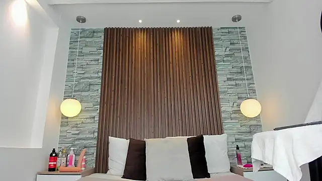 Miagomezx online show from 18, 10, 2025