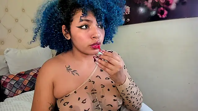 momo ayasse online show from 4, 6, 2026