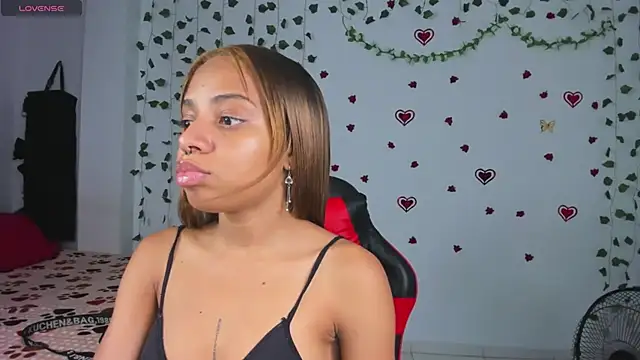 yumi hanna online show from 18, 4, 2026