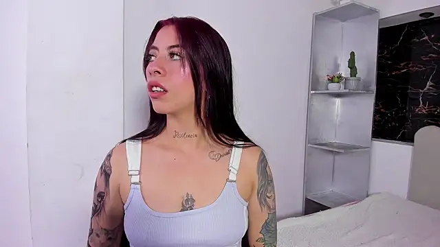 Snapshot of Maazikeen chatting on 15, 10, 2025 Maazikeen online show from 15, 10, 2025