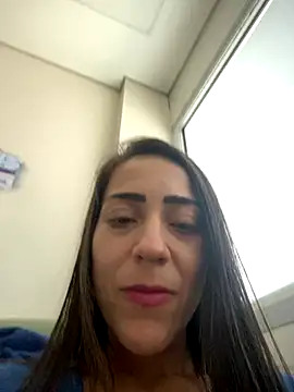 lucioliveira online show from 15, 10, 2025