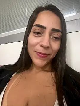 lucioliveira online show from 19, 10, 2025