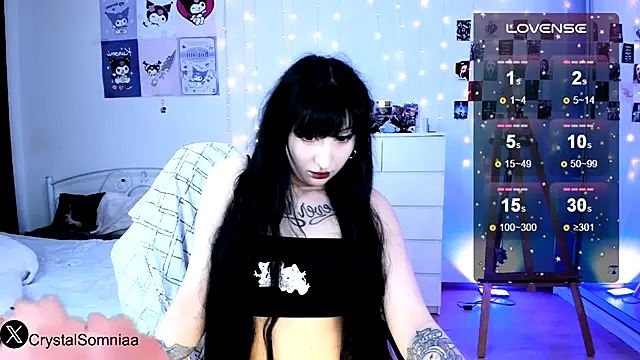 Snapshot of Crystal_somnia chatting on 16, 10, 2025 Crystal somnia online show from 16, 10, 2025