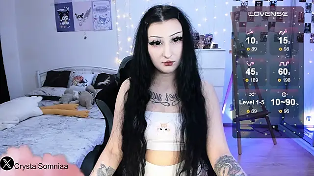 Snapshot of Crystal_somnia chatting on 19, 11, 2025 Crystal somnia online show from 19, 11, 2025