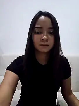 Natural Asian Girl online show from 18, 3, 2026