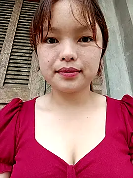 XoiXoi232 online show from 17, 9, 2025