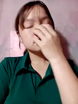 XoiXoi232 online show from 4, 10, 2025