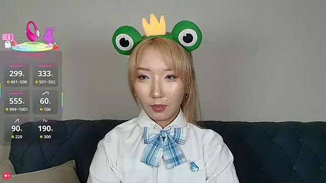 Snapshot of Yume_ko chatting on 26, 10, 2025 Yume ko online show from 26, 10, 2025