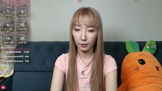 Snapshot of Yume_ko chatting on 15, 5, 2026 Yume ko online show from 15, 5, 2026