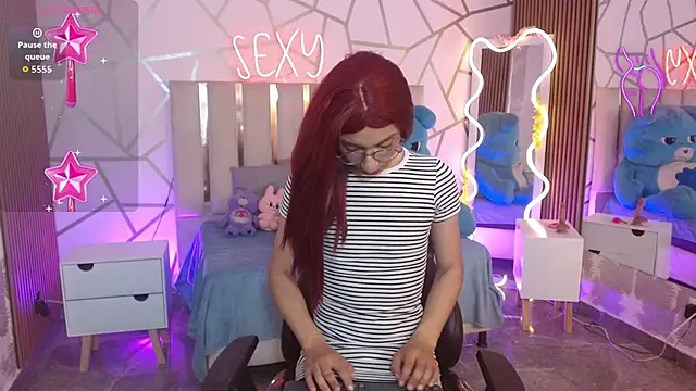 Snapshot of CYRUS_TAY chatting on 24, 11, 2025 CYRUS TAY online show from 24, 11, 2025