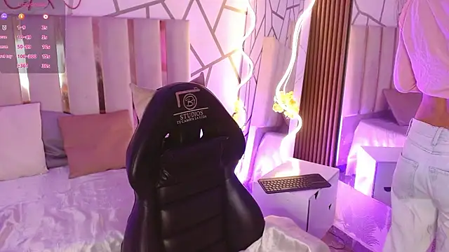 Snapshot of CYRUS_TAY chatting on 23, 2, 2026 CYRUS TAY online show from 23, 2, 2026