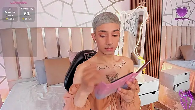 CYRUS TAY online show from 27, 4, 2026
