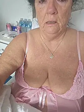 Snapshot of Angeldelightt chatting on 30, 10, 2025 Angeldelightt online show from 30, 10, 2025