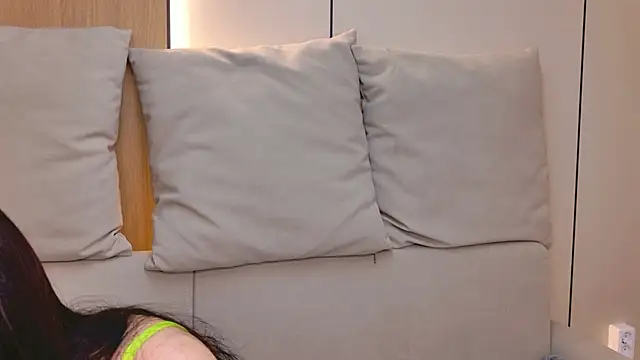 Elizabeth Meyer online show from 6, 4, 2026