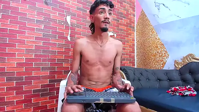 Snapshot of Sexvergon_26 chatting on 8, 3, 2026 Sexvergon 26 online show from 8, 3, 2026