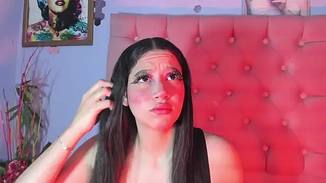 Megan Luxe online show from 26, 4, 2026