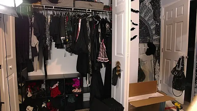 Paige Turner online show from 26, 4, 2026