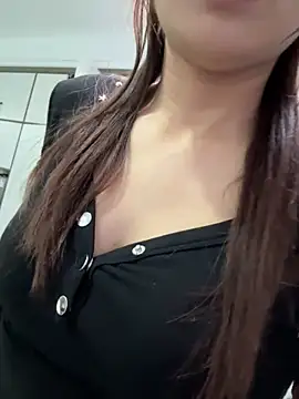 Snapshot of xiaoqiao_ss chatting on 17, 12, 2025 xiaoqiao ss online show from 17, 12, 2025