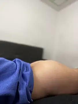 Snapshot of Abby-LS chatting on 1, 10, 2025 Abby-LS online show from 1, 10, 2025