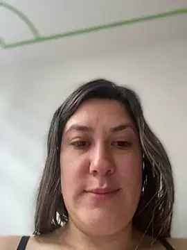 Snapshot of Abby-LS chatting on 20, 11, 2025 Abby-LS online show from 20, 11, 2025