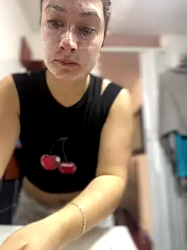 Snapshot of Abby-LS chatting on 27, 11, 2025 Abby-LS online show from 27, 11, 2025