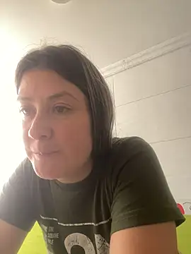 Snapshot of Abby-LS chatting on 19, 12, 2025 Abby-LS online show from 19, 12, 2025