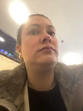 Snapshot of Abby-LS chatting on 5, 1, 2026 Abby-LS online show from 5, 1, 2026