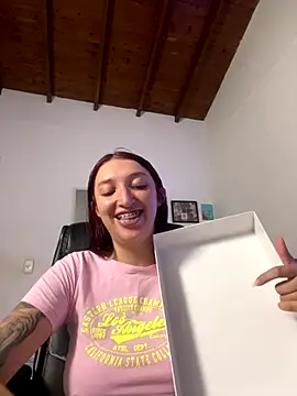 Paulina-Wells online show from 18, 11, 2025