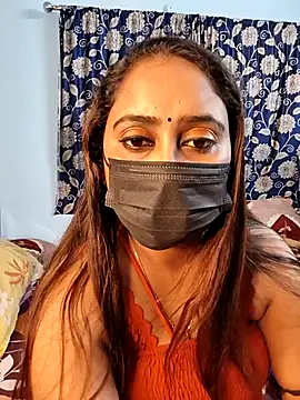 Snapshot of Cute-lusi chatting on 31, 10, 2025 Cute-lusi online show from 31, 10, 2025