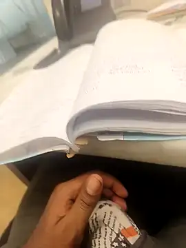 hotboy43339 online show from 11, 2, 2026