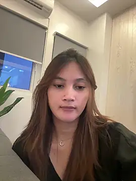 Snapshot of LanySylvia chatting on 16, 4, 2026 LanySylvia online show from 16, 4, 2026