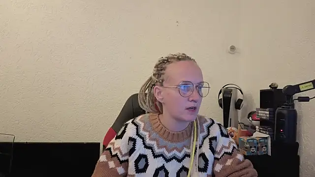 Snapshot of lisa_yummi chatting on 16, 4, 2026 lisa yummi online show from 16, 4, 2026