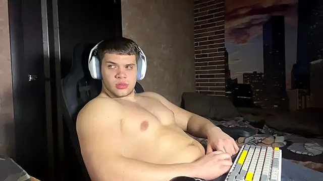 MusclePhantom online show from 11, 4, 2026