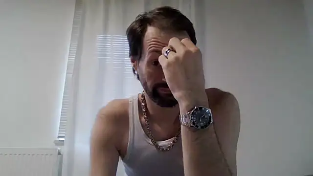 XLBarehengst online show from 4, 10, 2025