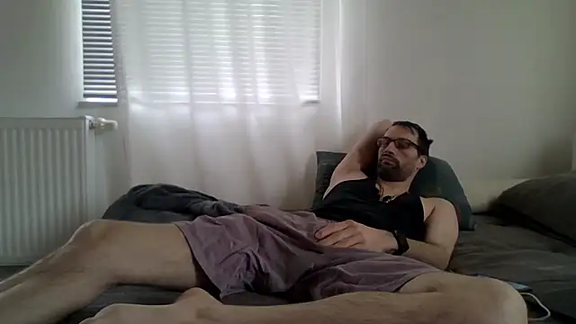 XLBarehengst online show from 3, 4, 2026