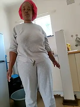 Ebonyboobsmilk online show from 23, 9, 2025