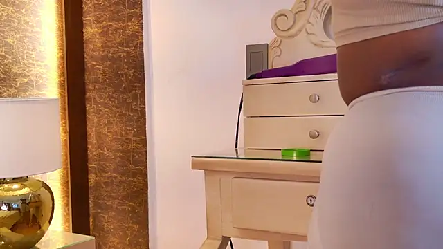 kaylie mitchel online show from 24, 4, 2026