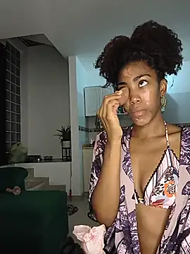 lucyymaximo online show from 4, 8, 2026