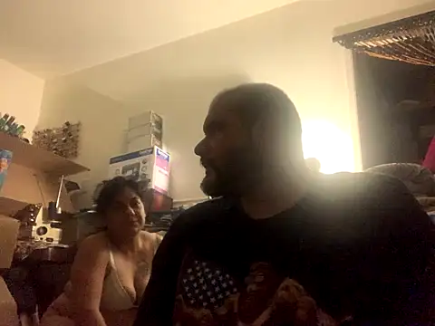 Snapshot of shakeweight chatting on 8, 1, 2026 shakeweight online show from 8, 1, 2026