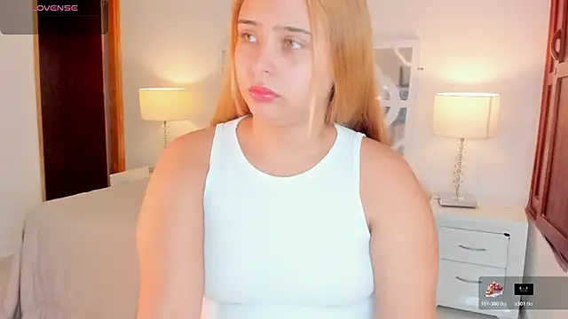 MikaelaStone online show from 24, 10, 2025