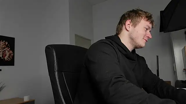 Richard Dullas online show from 27, 9, 2025